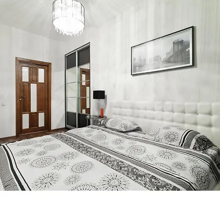 Apartament Nezavisimosti 47 Mińsk